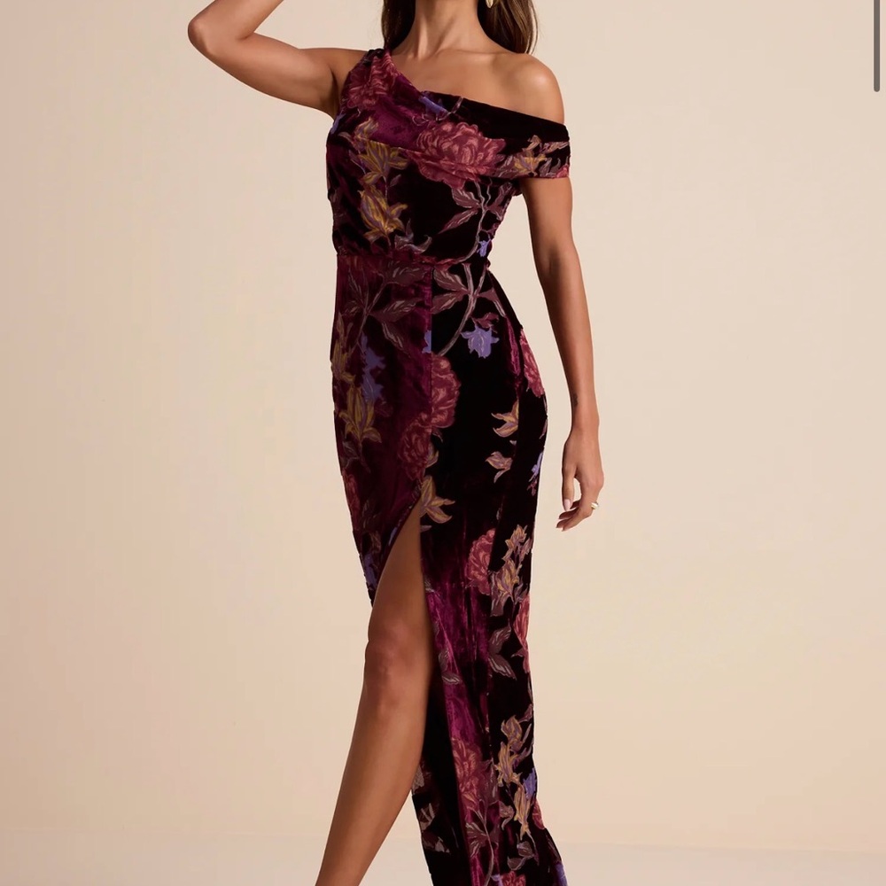 One Shoulder Floral Dress in Red and Purple